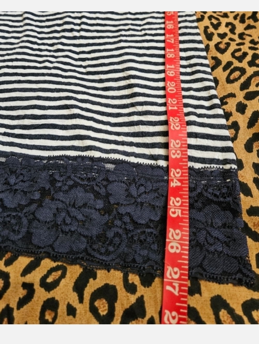 Held For Amiyajo14 ⚠️Free Bundle Item- Navy Tank- - Picture 5 of 5